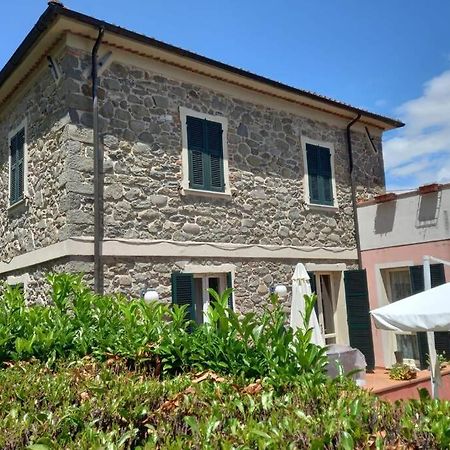 Mulazzo La Casa Del Marchese Malaspina מראה חיצוני תמונה